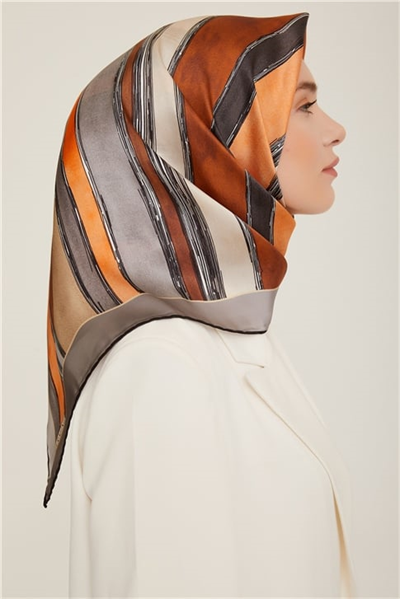 Armine Sura İpek Eşarp 22Ka8802 36