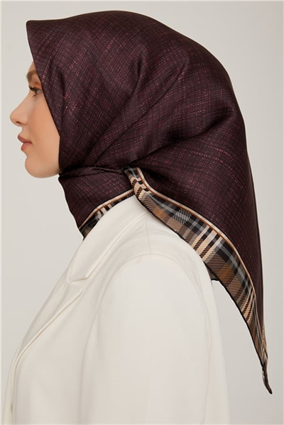 Armine Sura İpek Eşarp 22Ka8803 01