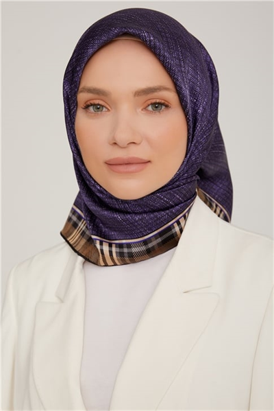 Armine Sura İpek Eşarp 22Ka8803 04