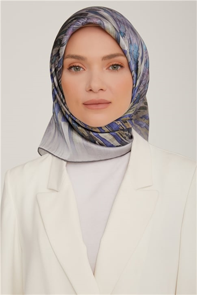 Armine Sura İpek Eşarp 22Ka8804 51 53