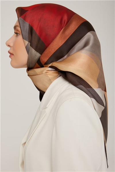 Armine Sura İpek Eşarp 22Ka8807 03