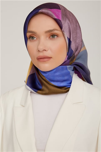 Armine Sura İpek Eşarp 22Ka8807 36