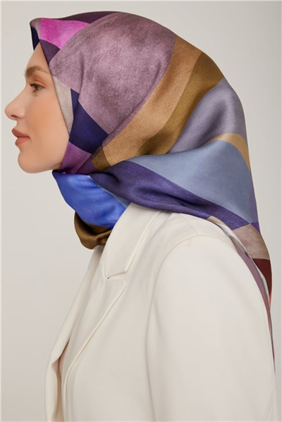 Armine Sura İpek Eşarp 22Ka8807 36