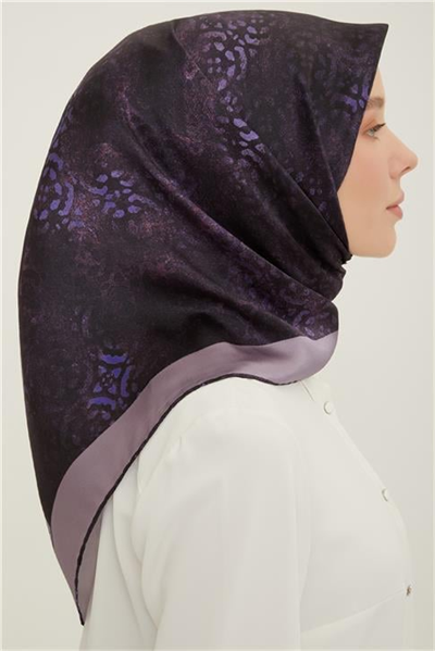 Armine Sura İpek Eşarp 22Ka8810 02