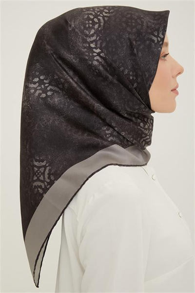 Armine Sura İpek Eşarp 22Ka8810 06