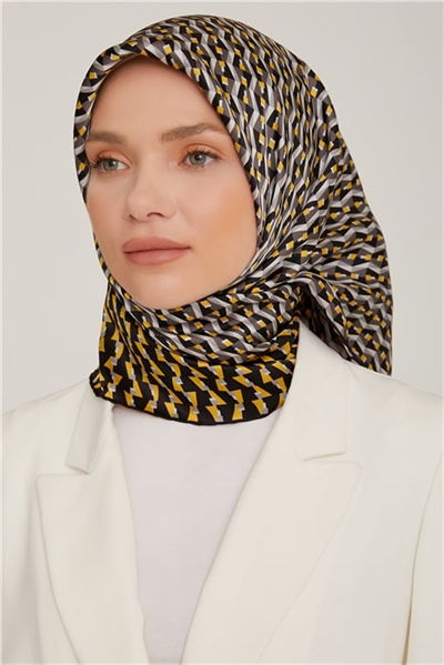 Armine Sura İpek Eşarp 22Ka8812 02