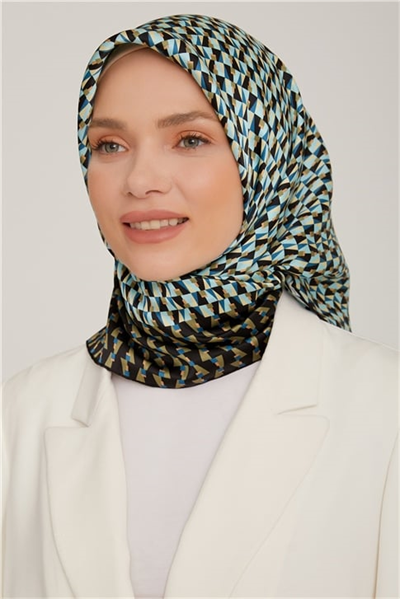 Armine Sura İpek Eşarp 22Ka8812 04