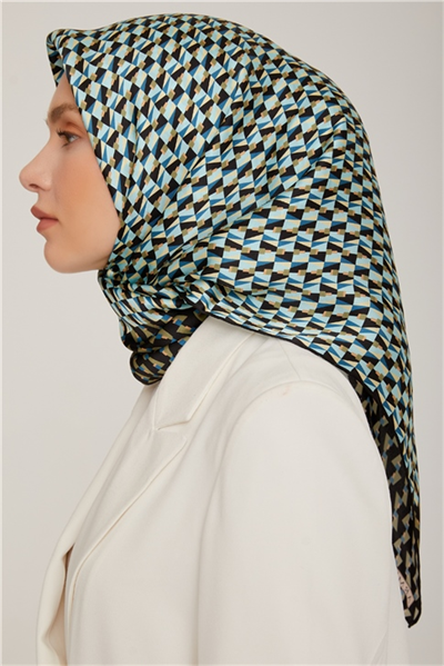Armine Sura İpek Eşarp 22Ka8812 04