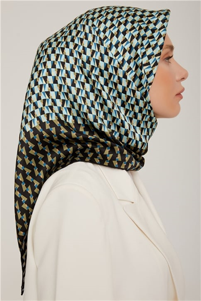 Armine Sura İpek Eşarp 22Ka8812 04
