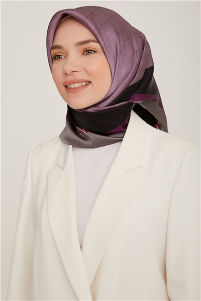Armine Sura İpek Eşarp 22Ka8813 36