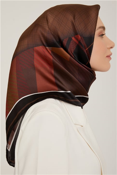 Armine Sura İpek Eşarp 22Ka8819 09