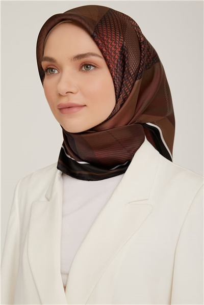 Armine Sura İpek Eşarp 22Ka8819 09