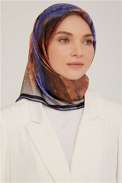 Armine Sura İpek Eşarp 22Ka8820 07