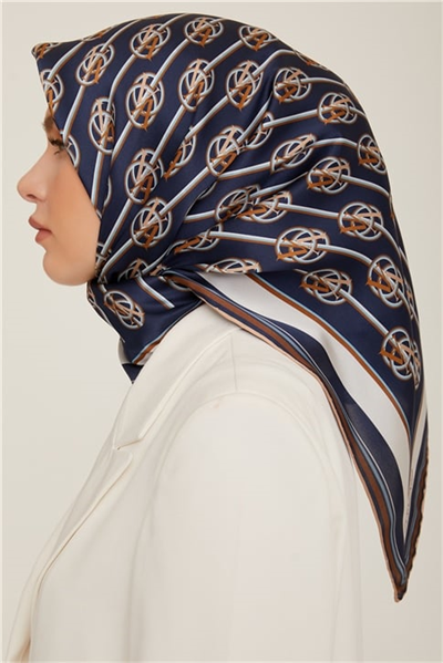 Armine Sura İpek Eşarp 22Ka8822 07