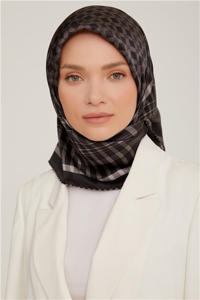 Armine Sura İpek Eşarp 22Ka8824 35