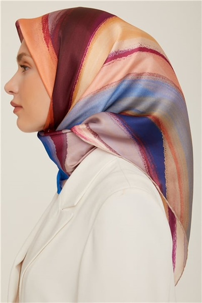 Armine Sura İpek Eşarp 22Ka8826 02
