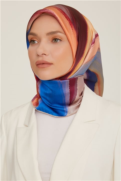 Armine Sura İpek Eşarp 22Ka8826 02