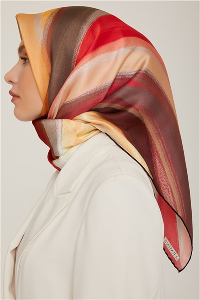 Armine Sura İpek Eşarp 22Ka8826 03