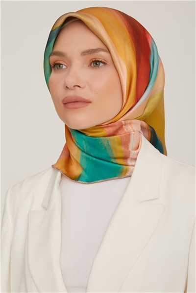 Armine Sura İpek Eşarp 22Ka8826 08
