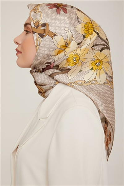 Armine Sura İpek Eşarp 22Ka8827 31