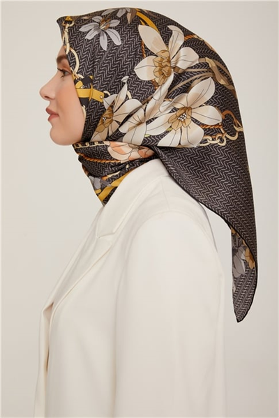 Armine Sura İpek Eşarp 22Ka8827 32