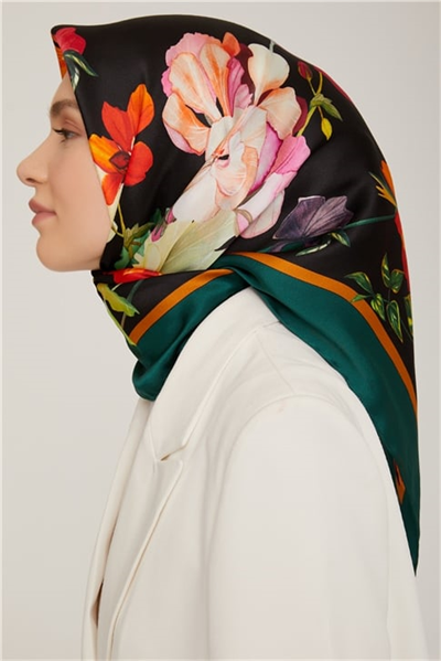 Armine Sura İpek Eşarp 22Ka8831 09