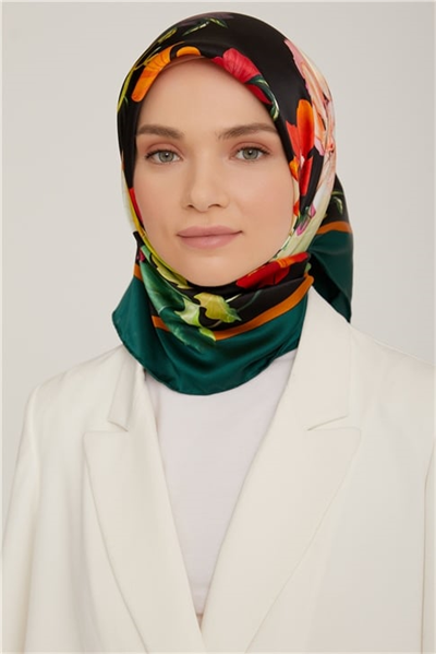 Armine Sura İpek Eşarp 22Ka8831 09