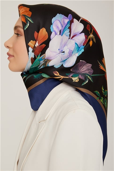 Armine Sura İpek Eşarp 22Ka8831 51