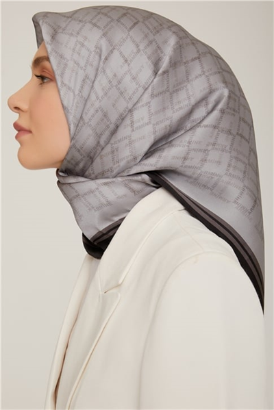 Armine Sura İpek Eşarp 22Ka8832 03