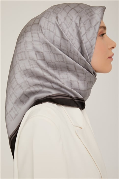 Armine Sura İpek Eşarp 22Ka8832 03
