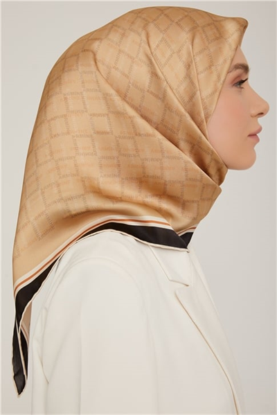 Armine Sura İpek Eşarp 22Ka8832 35