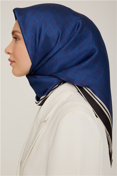 Armine Sura İpek Eşarp 22Ka8832 51
