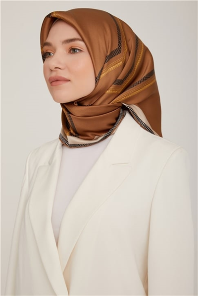 Armine Sura İpek Eşarp 22Ka8833 34