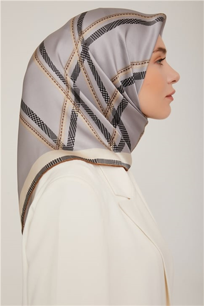 Armine Sura İpek Eşarp 22Ka8833 38