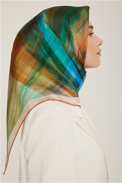 Armine Sura İpek Eşarp 22Ka8835 07