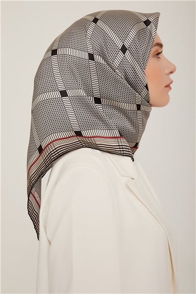 Armine Sura İpek Eşarp 22Ka8838 36