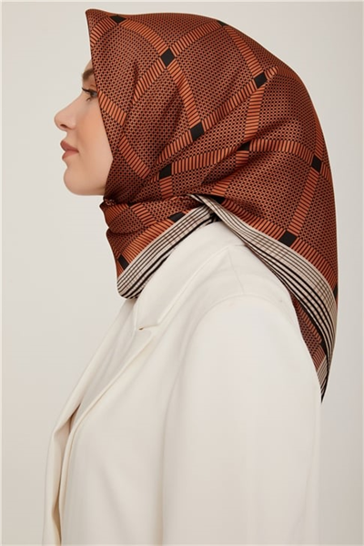 Armine Sura İpek Eşarp 22Ka8838 37
