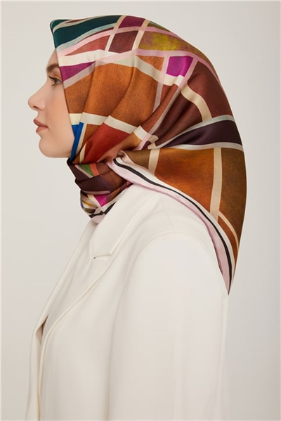 Armine Sura İpek Eşarp 22Ka8843 3 32