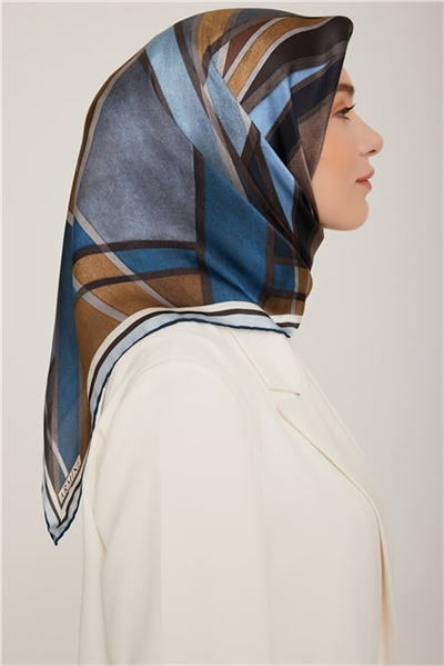 Armine Sura İpek Eşarp 22Ka8843 3 38
