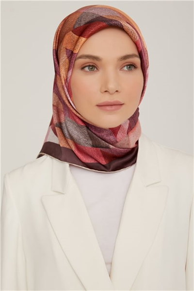 Armine Sura İpek Eşarp 22Ka8848 01