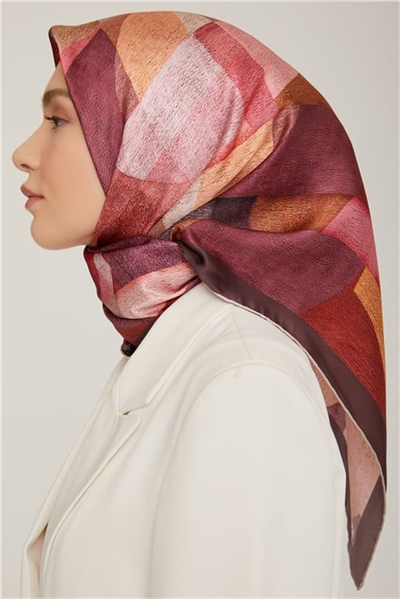 Armine Sura İpek Eşarp 22Ka8848 01