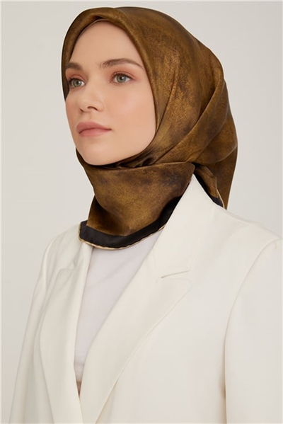 Armine Sura İpek Eşarp 22Ka8849 33