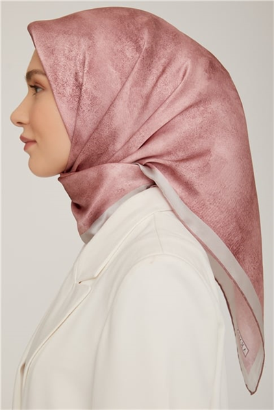 Armine Sura İpek Eşarp 22Ka8849 53