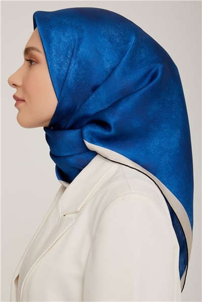 Armine Sura İpek Eşarp 22Ka8849 56