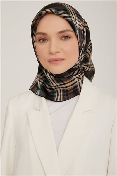 Armine Sura İpek Eşarp 22Ka8852 59