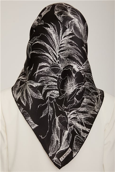 Armine Sura İpek Eşarp 22Ka8854 05