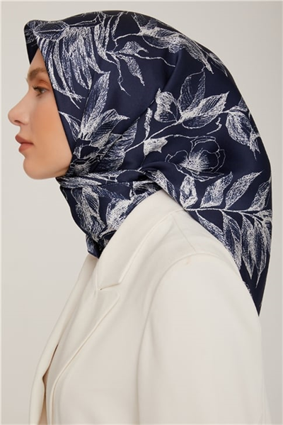 Armine Sura İpek Eşarp 22Ka8854 55