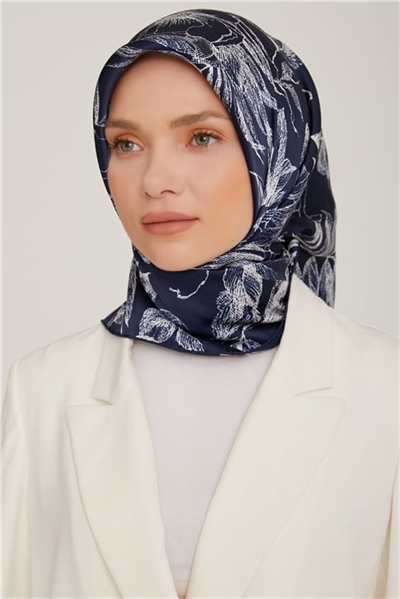 Armine Sura İpek Eşarp 22Ka8854 55