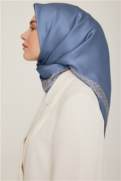 Armine Sura İpek Eşarp 22Ka8855 32 33