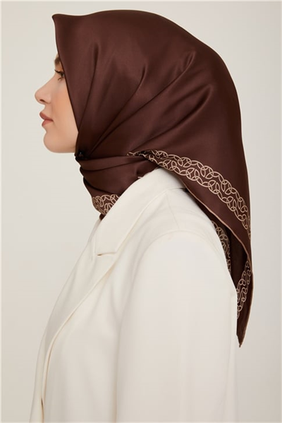 Armine Sura İpek Eşarp 22Ka8855 32 34
